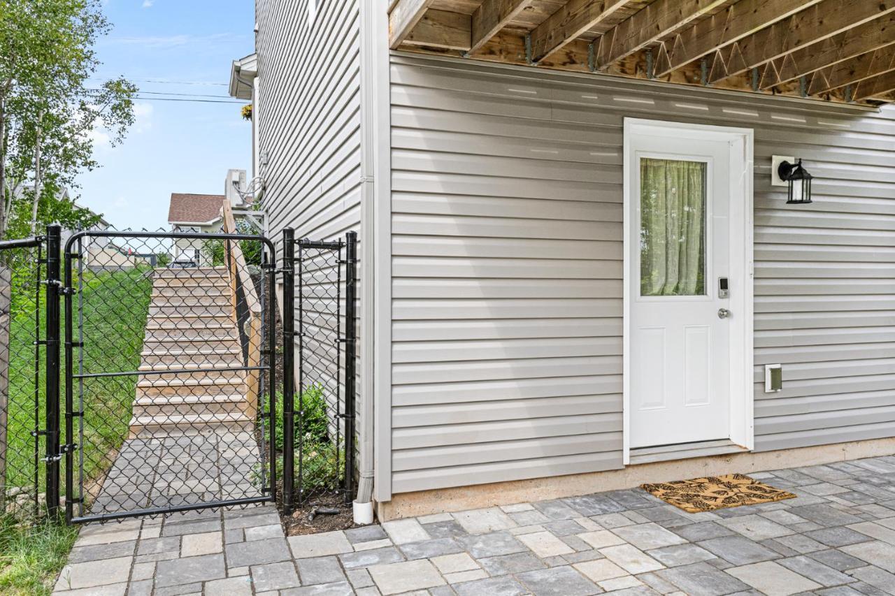 One Bedroom Apartment Moncton North ! מראה חיצוני תמונה